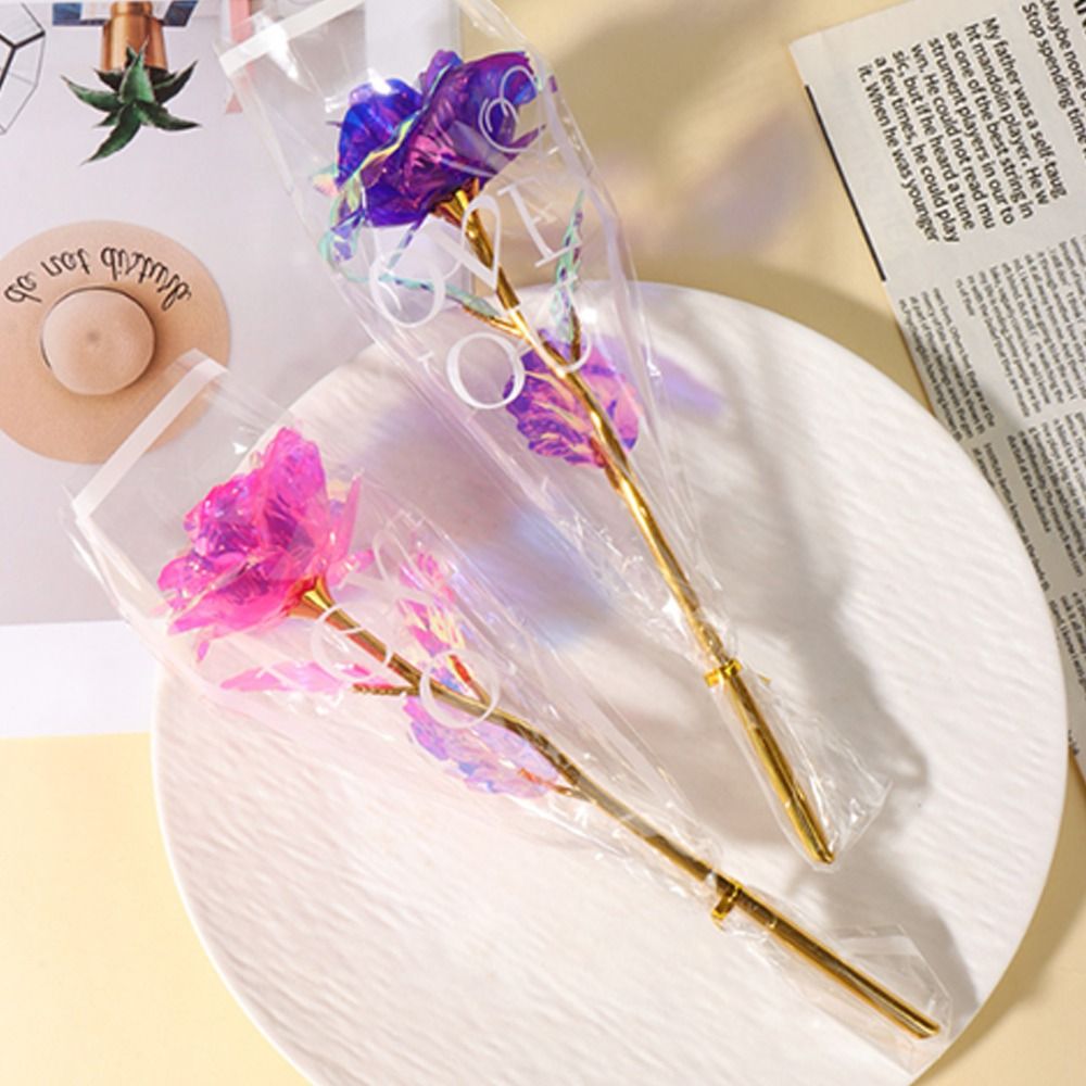 Glowing Gold Foil Rose Flower  - Photography Lighting Simulator Free 评论和价格